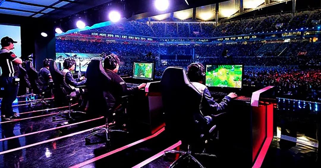 两者通过 两者通过