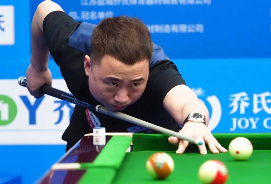 与鳟鱼连续 与鳟鱼连续